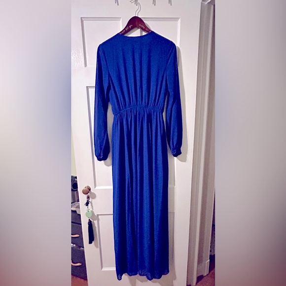 Lulus Long Sleeve Maxi Dress - Picture 2 of 3